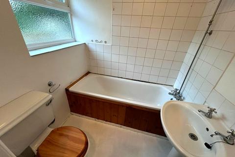 3 Bede Ling, West Bridgford, Nottingham, NG2 7RP