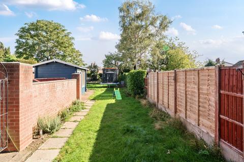 3 bedroom semi-detached house for sale, Roydon Grove, Lincoln, Lincolnshire, LN6