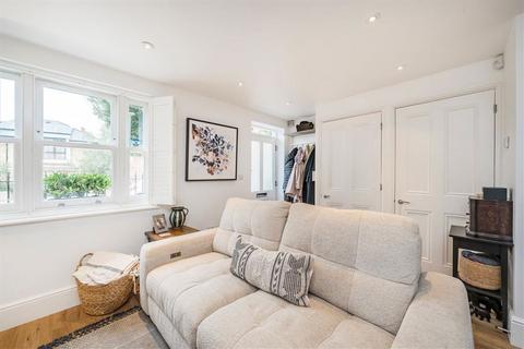undefined, Charles Street, London SW13