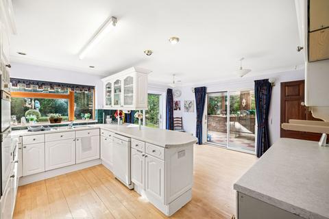 4 bedroom detached house for sale, Plough Road, Lingfield RH7