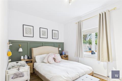 2 bedroom apartment for sale, Conyers Road, London, SW16