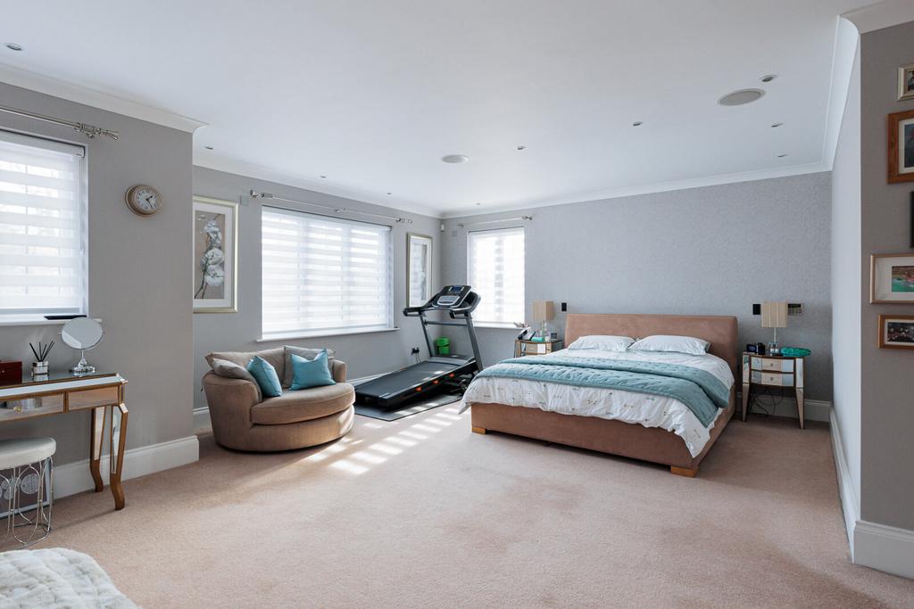 Principal Suite