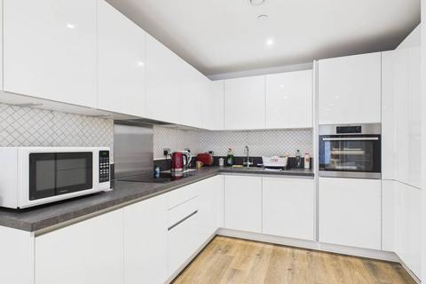 2 bedroom apartment for sale, Mill Mead, Staines-upon-Thames, Surrey, TW18