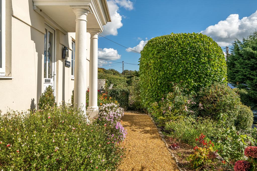 1354464-7-68d3f2d9c31f5-ARW-1