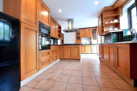 40 Barforth Road, London, SE15 3PS