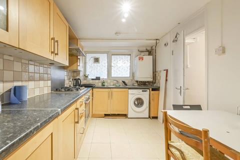 3 bedroom flat for sale, 74 Eric Street, London E3