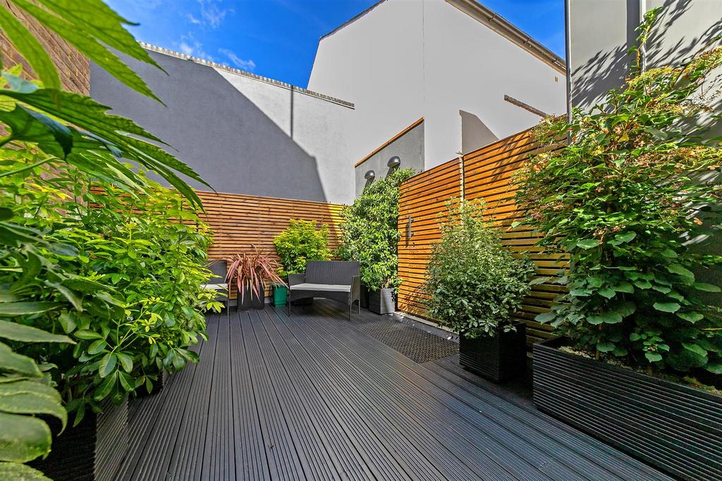 8 Grange Street-62.jpg