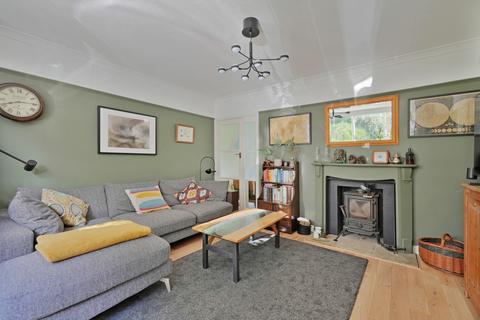 31 Longford Drive, Sheffield, S17 4LN