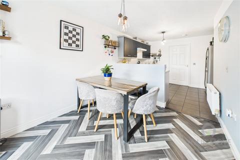 4 bedroom semi-detached house for sale, Nash Close, Northamptonshire NN18