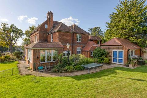 undefined, North Road, Stevenage, Hertfordshire, SG1