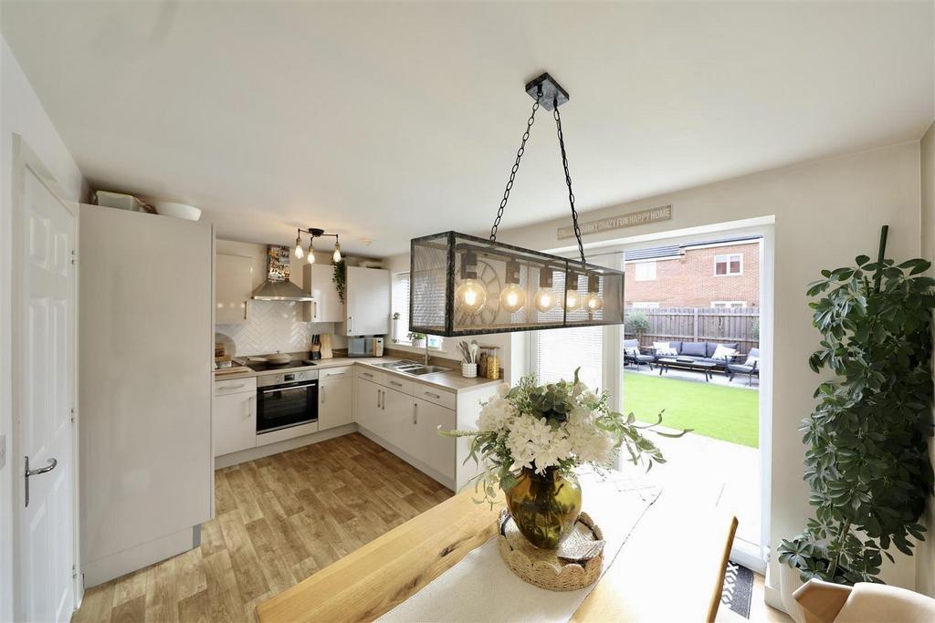 Kitchen diner