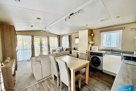 2 bedroom park home for sale, Daisy , Oakdean Holiday Park