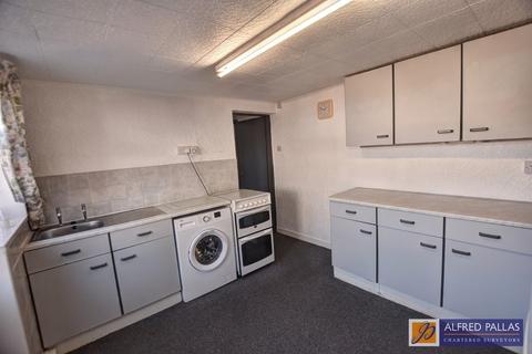 2 bedroom cottage for sale, Forfar Street, Fulwell