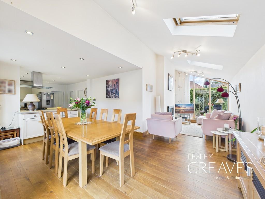 Open Plan Living/Kitchen