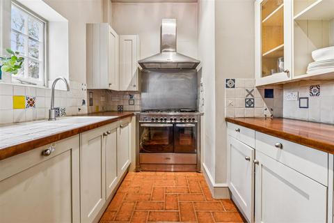 11a Addison Grove, London, W4 1EP