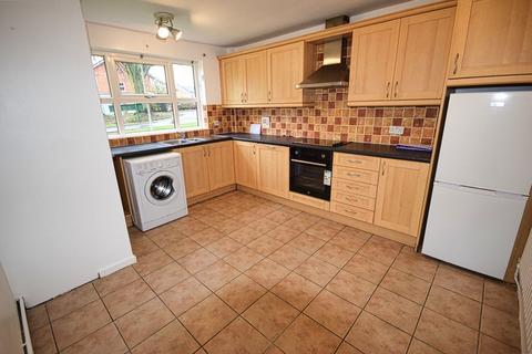undefined, St Lawrence Close, Knowle B93