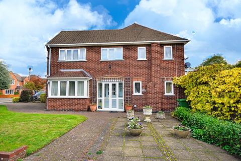 3 bedroom detached house for sale, Heathcote Avenue, Solihull B91