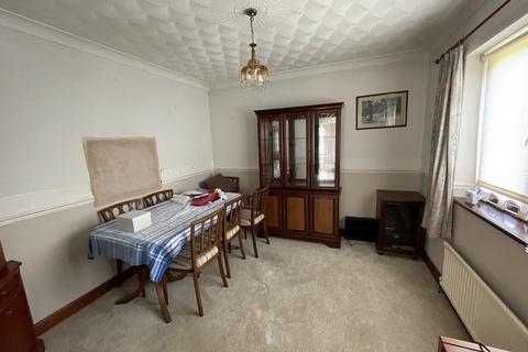 2 bedroom detached bungalow for sale, Bungalow At Five Acres