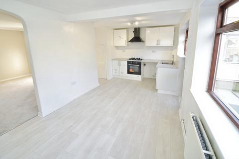 3 bedroom terraced house for sale, Midway Avenue, Bradford BD16