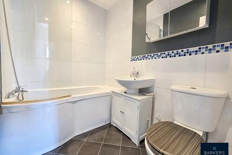 2 bedroom end of terrace house for sale, Union Road , Liversedge