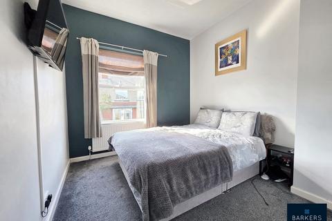 2 bedroom end of terrace house for sale, Union Road , Liversedge