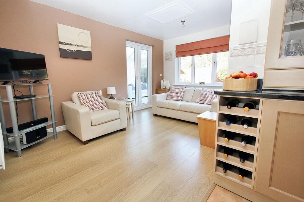 Social Sitting Room