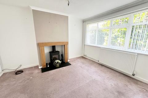 2 bedroom semi-detached bungalow for sale, Offa Drive, Kenilworth