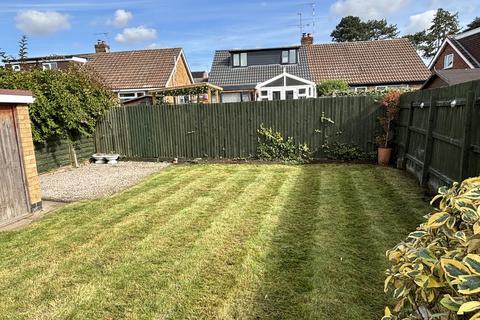 2 bedroom semi-detached bungalow for sale, Offa Drive, Kenilworth