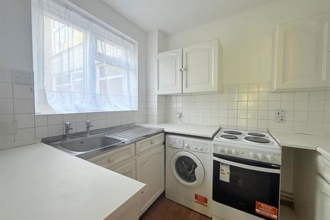 undefined, Foxgrove Road, Beckenham BR3