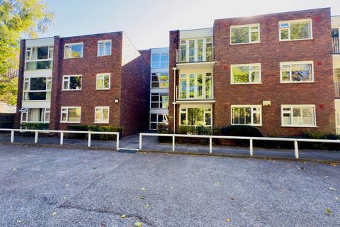 Foxgrove Road, Beckenham BR3