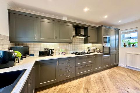3 bedroom semi-detached house for sale, Pengelly Way, Torquay TQ2