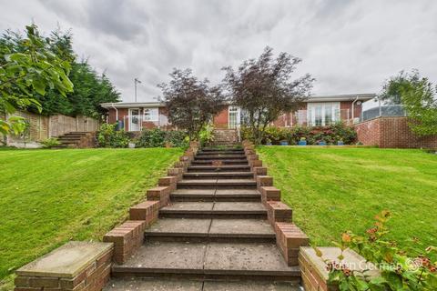4 bedroom detached bungalow for sale, Heather Close, Brocton