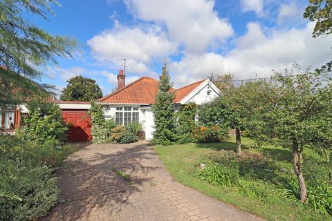 2 bedroom detached bungalow for sale, Old London Road, Copdock