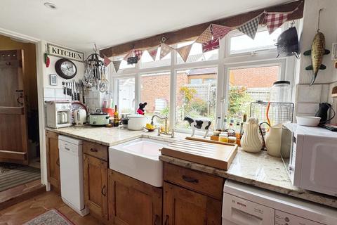 2 bedroom cottage for sale, Albion Street, Kenilworth