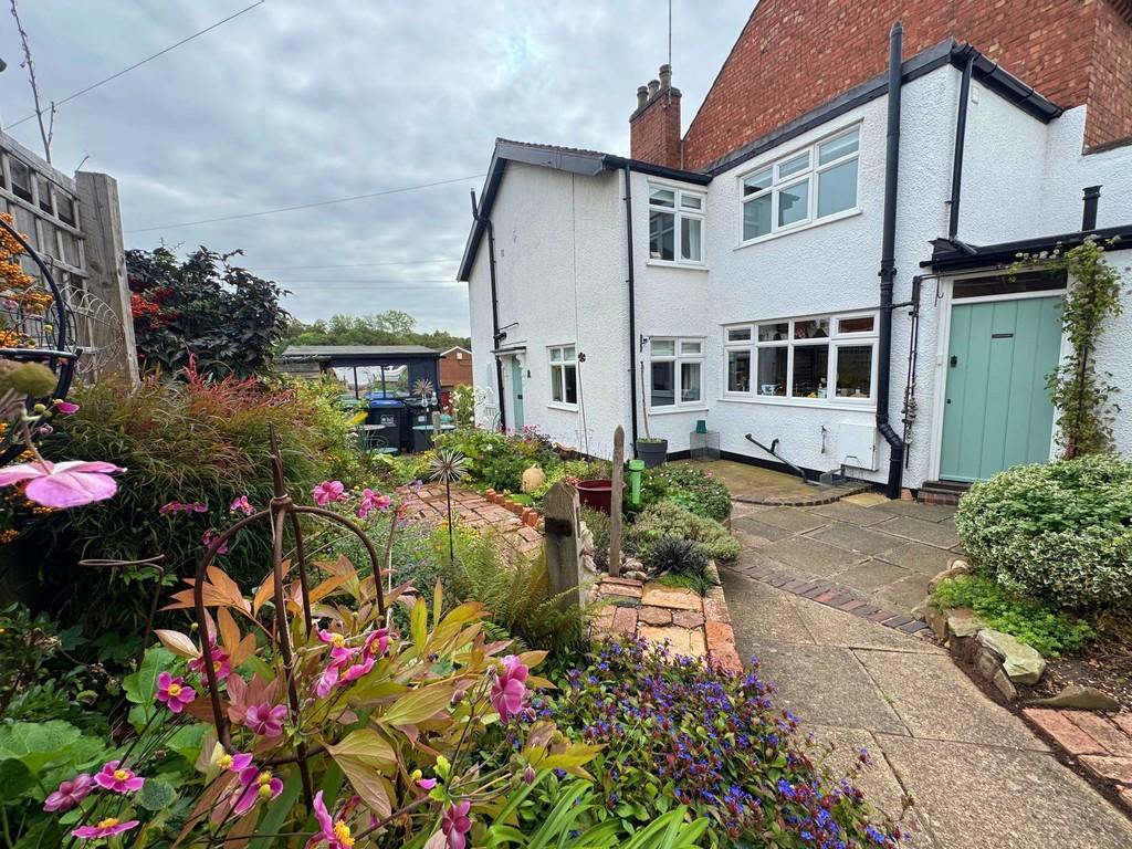 Rear Garden (2)