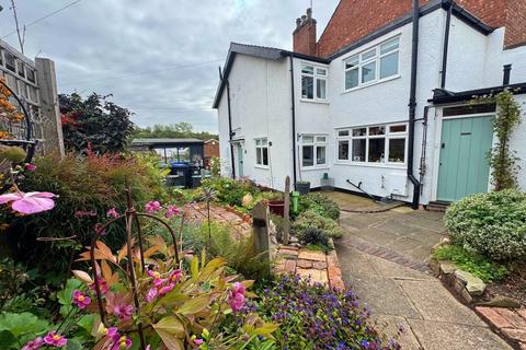 2 bedroom cottage for sale, Albion Street, Kenilworth