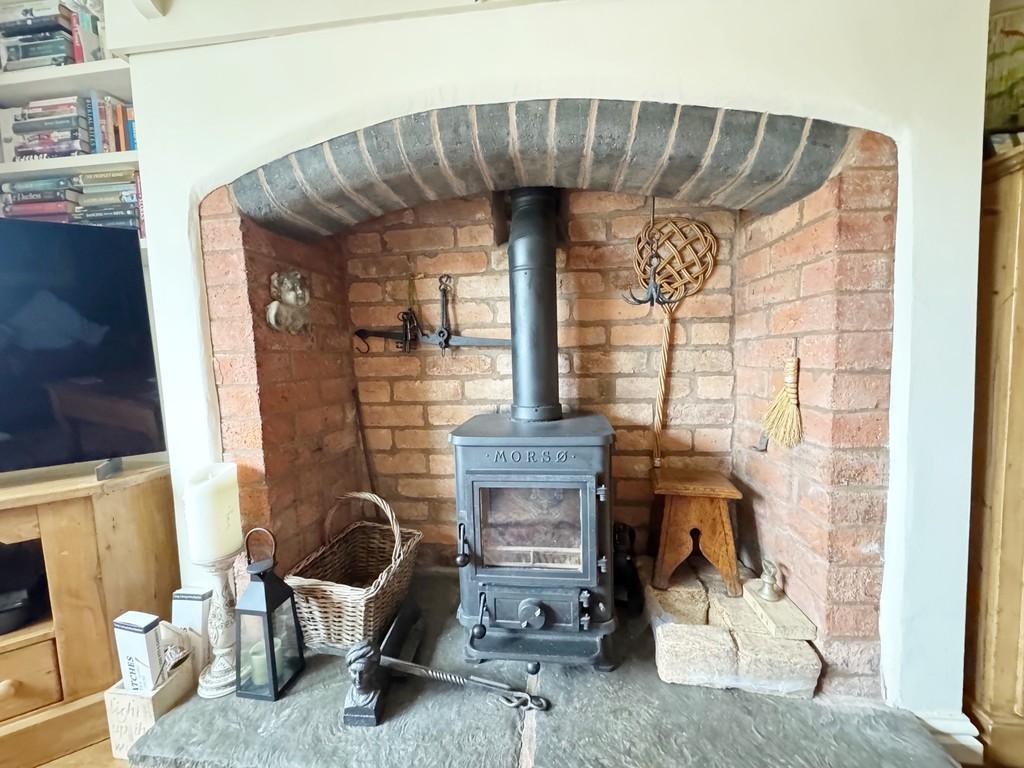 Fireplace (2)