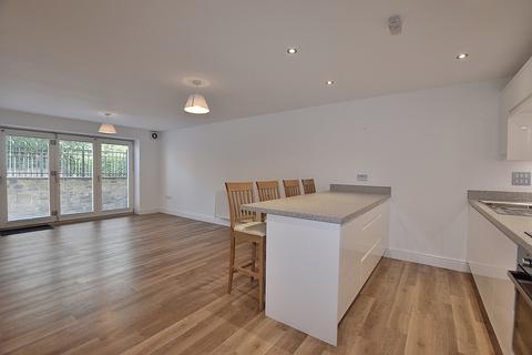 undefined, Richemont Close, Richmond