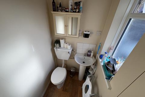 3 bedroom terraced house for sale, Thetford Close, London N13