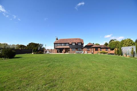 4 bedroom detached house for sale, Eastling Road, Faversham ME13