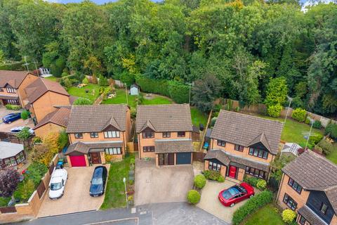 4 bedroom detached house for sale, Hunters Oak, Hemel Hempstead HP2