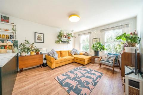 2 bedroom flat for sale, Jerningham Road, London SE14