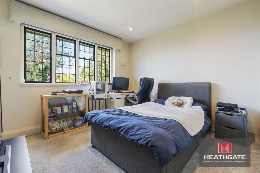 Blandford-close-hampstead-garden-suburb-n2
