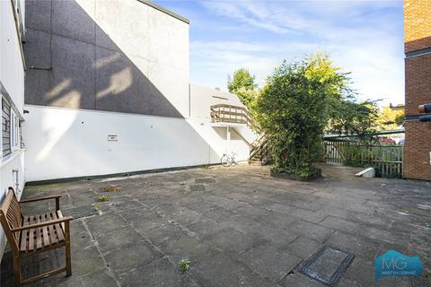 undefined, St. James's Lane, London, N10