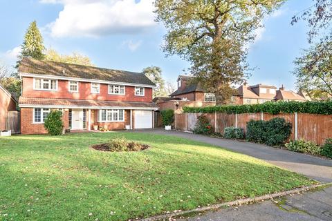 undefined, Trelawney Grove, Weybridge, KT13