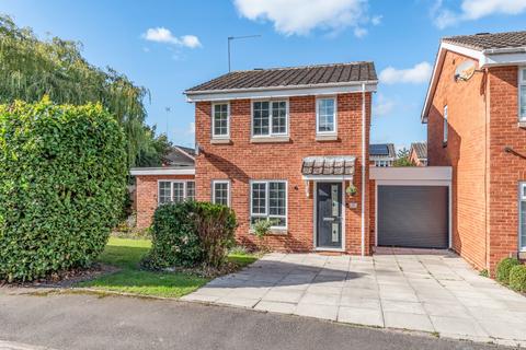 undefined, Berkeley Close, Winyates Green, Redditch, B98