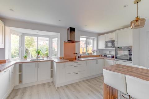 undefined, Berkeley Close, Winyates Green, Redditch, B98