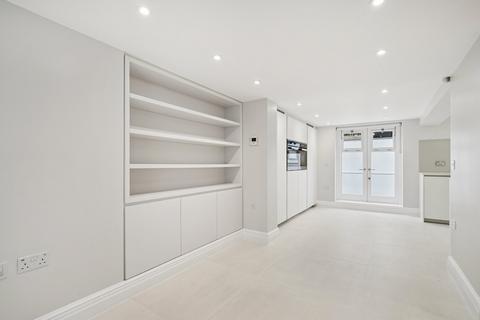3 bedroom terraced house to rent, Oakley Gardens, London