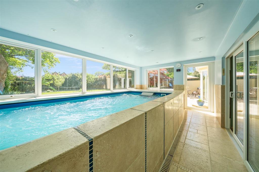 Pool PPG-05.jpg