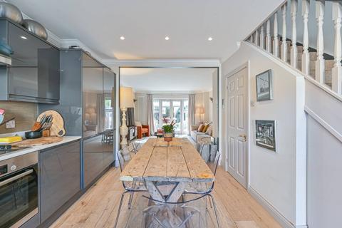 undefined, Marlborough Mews, Brixton, London, SW2